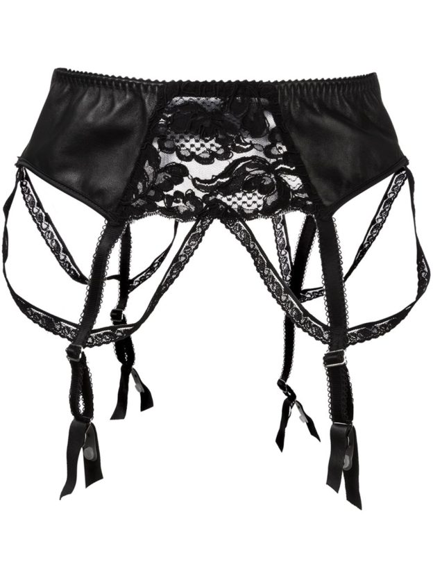 Belt Up! Suspender Belts 101... aubadegirl's closet